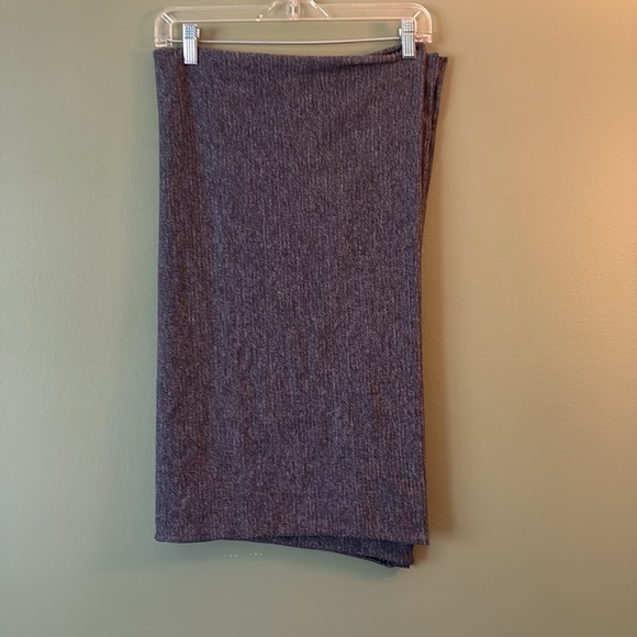 Lululemon Vinyasa Convertible Scarf Heathered Grey Striped Button - Picture 8 of 8